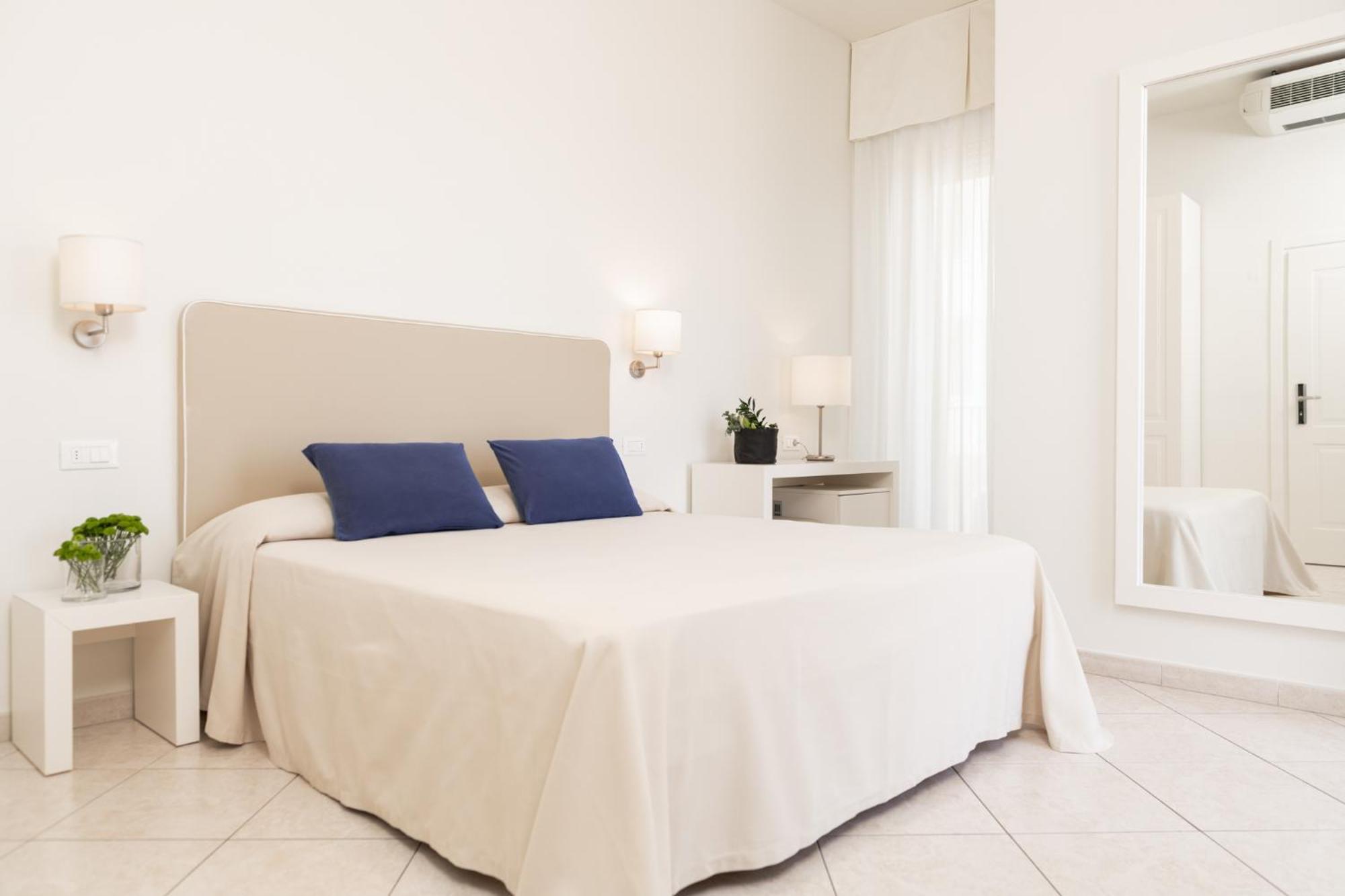 Hotel Capanni Bellaria-Igea Marina Exterior photo